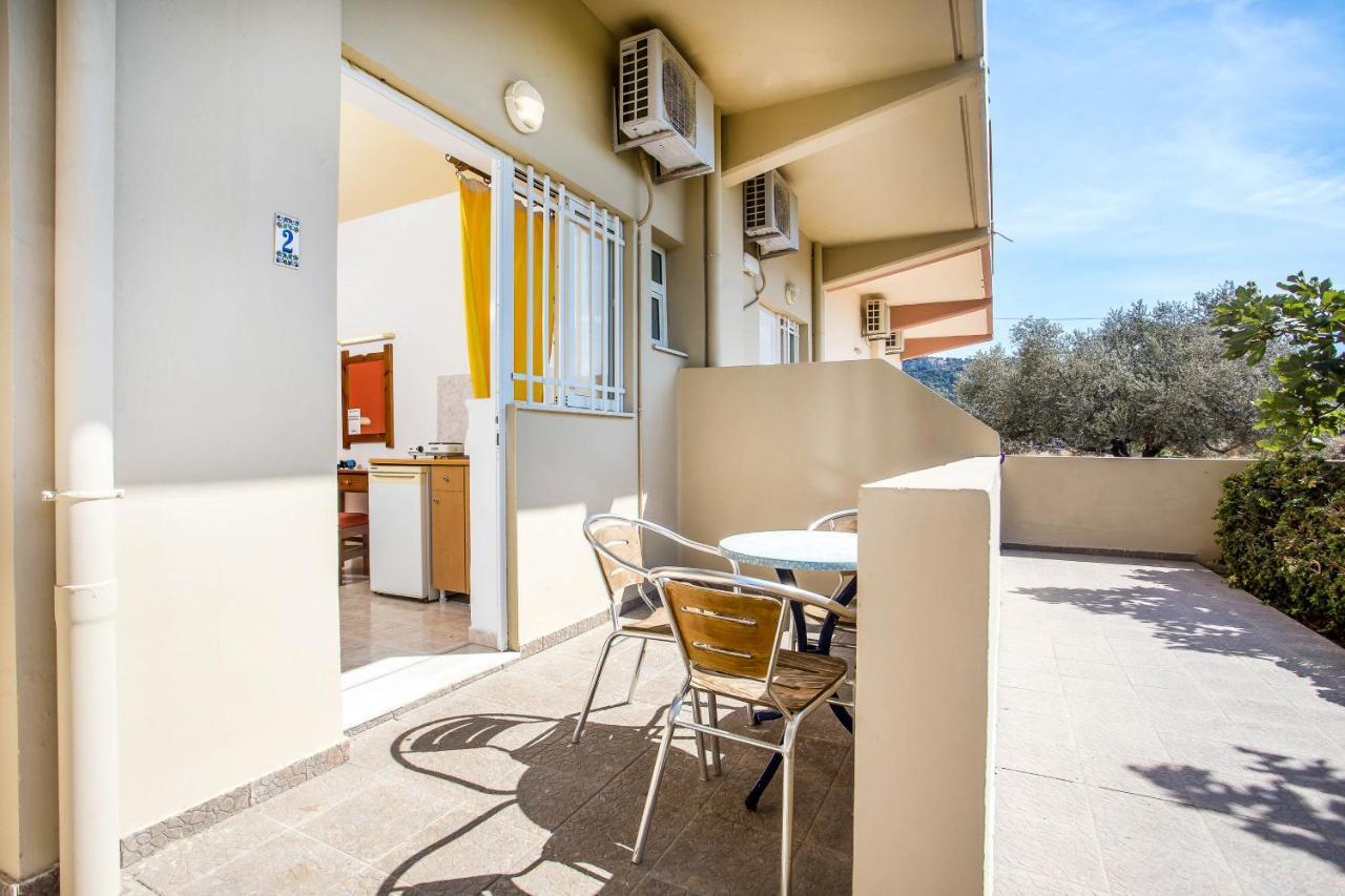 Vickys Studios Faliraki Rhodes City Екстериор снимка