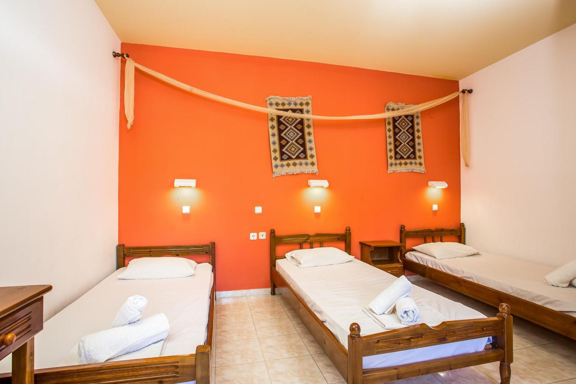 Vickys Studios Faliraki Rhodes City Екстериор снимка